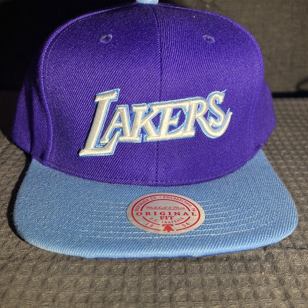 Lakers Mitchell & Ness SnapBack Hat